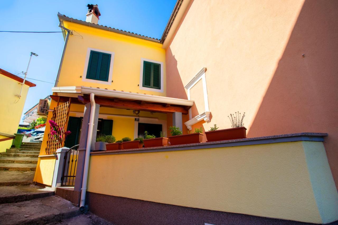 Casa Santo E Albina Rabac Villa Екстериор снимка