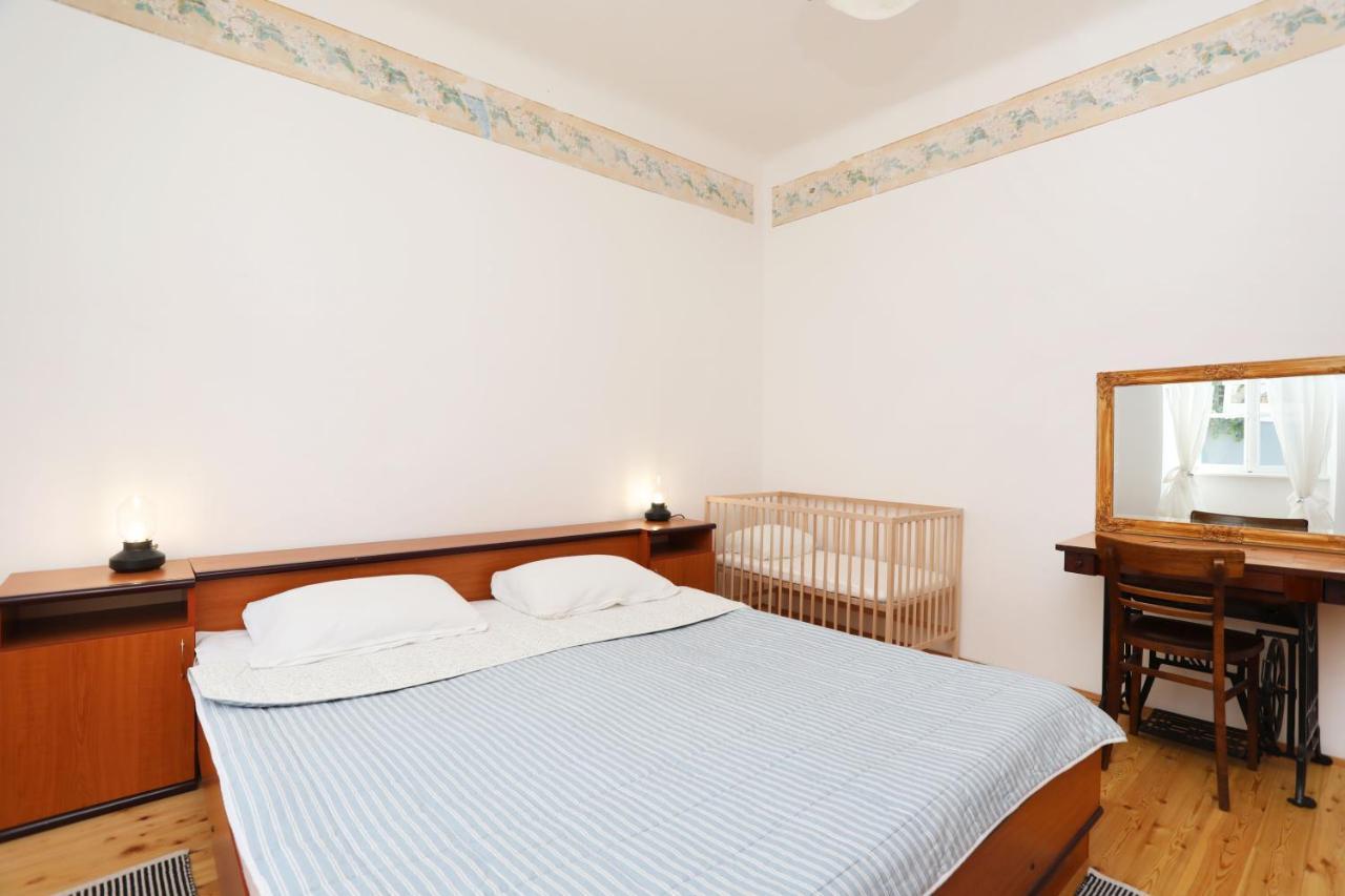 Casa Santo E Albina Rabac Villa Екстериор снимка