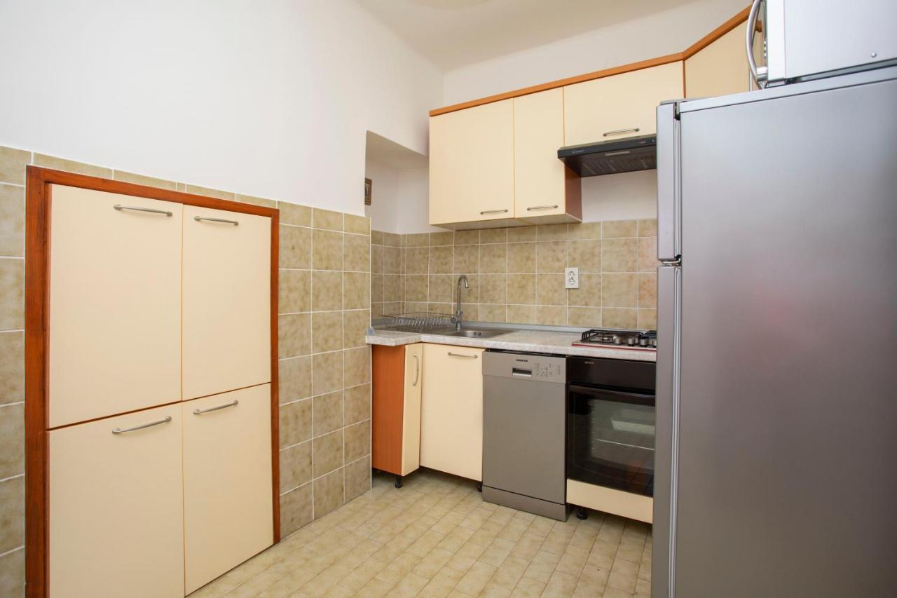 Casa Santo E Albina Rabac Villa Екстериор снимка
